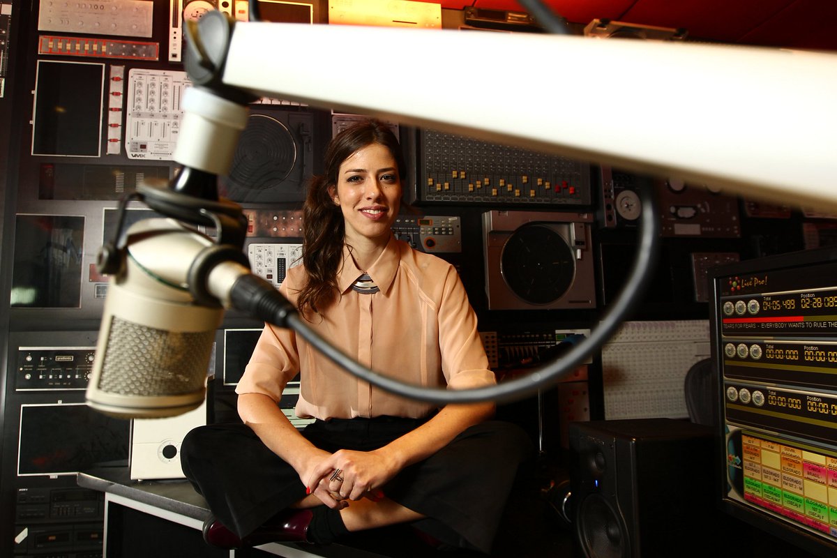 eldoradoradio's tweet image. Amanhã, às 21h, estreia #Essenciais, podcast produzido pela @DeezerBR e apresentado por @Ro_Martinelli, com ícones da música relembrando histórias marcantes de suas carreiras. Tem @GalCosta, @djavanoficial e mais! Detalhes em bit.ly/EssenciaisDeez… 📸Márcio Fernandes/Estadão