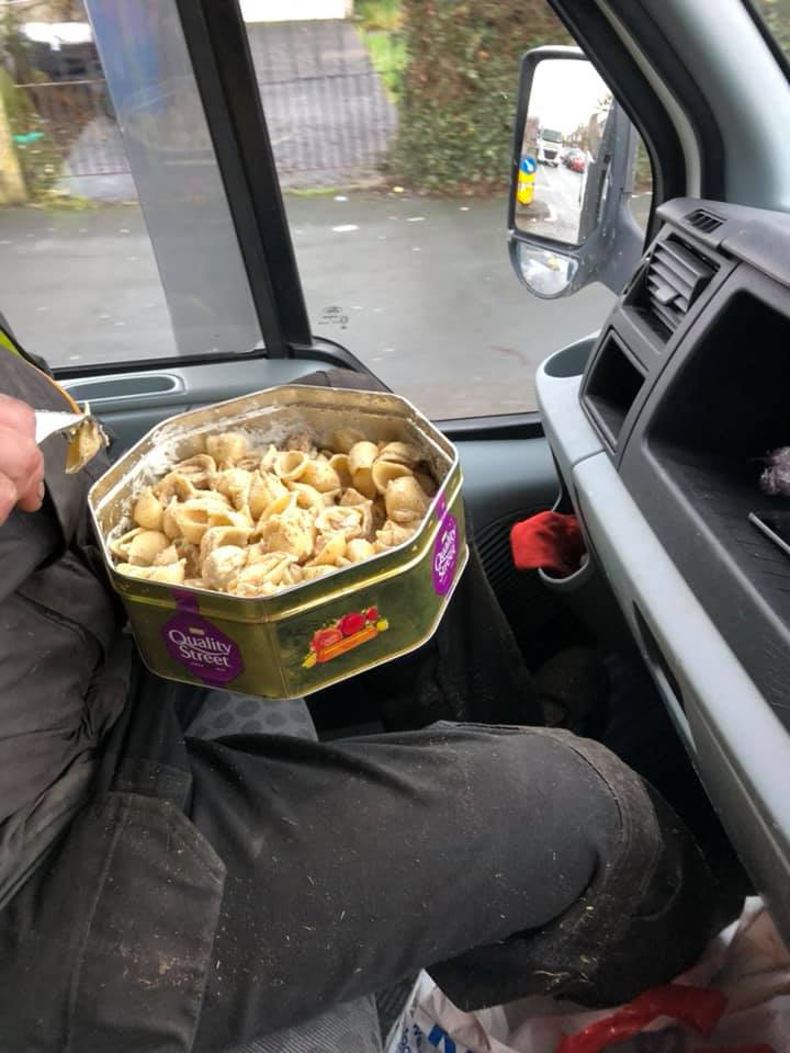 I've seen some things in my time on Facebook, some deprived things, blokes getting shot, animal cruelty and obviously ugly children..  but a quality street tin - filled to the brim with tuna pasta, is quite frankly where I draw the line