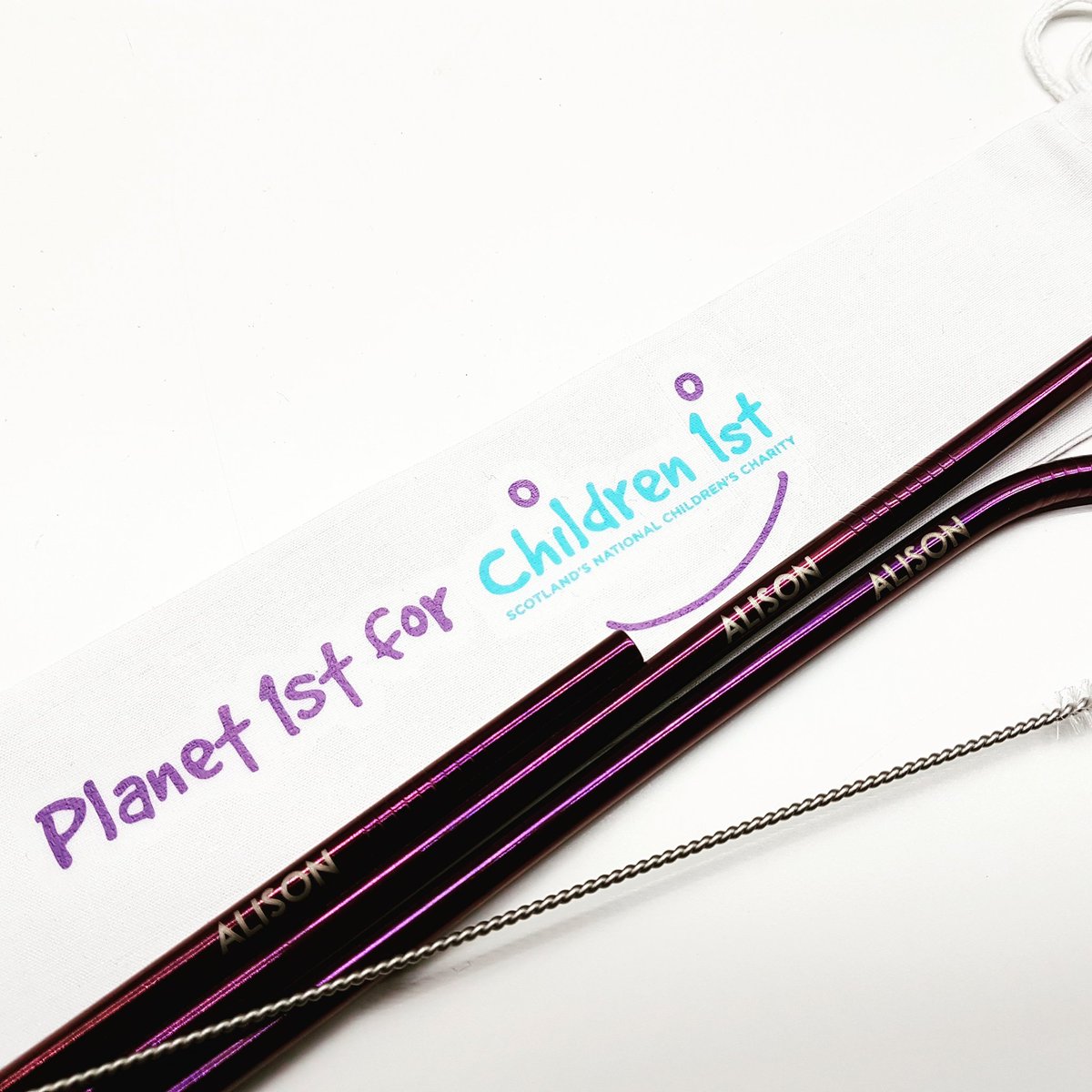 ESP_Designs's tweet photo. @Jacqueline_Gold we're proud to support @children1st with our Stainless Steel Straws too #WOW #FemaleEntrepreneur #QueenOf #reusablestraws #womeninbusiness https://t.co/qbWBRUtf4f