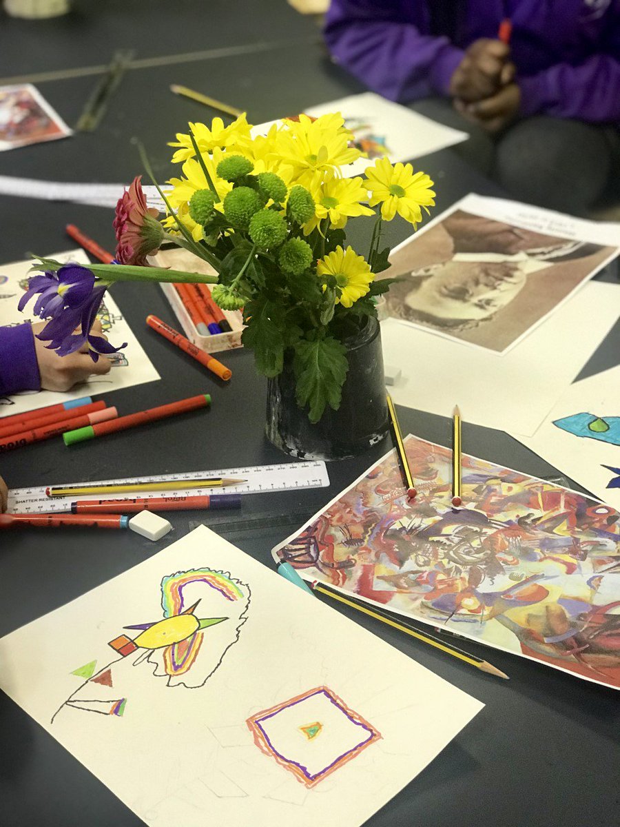 HPA_Philip_Lane's tweet image. Our renovated art room is providing just the right inspiration for our budding artists and this afternoon they have been looking at flower studies. What do you think of what they have produced?
#HPAPLArt #HPAPLInspires