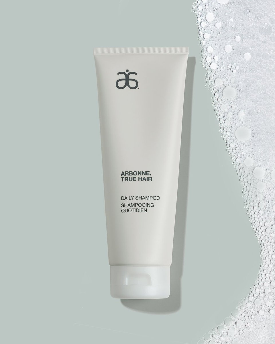 UK_Arbonne's tweet photo. Arbonne True Hair Daily Shampoo was mindfully created as a low lather formula with pea protein to moisturise and none of the sudsy chemical surfactants that can harm hair. The key to using our shampoo? Add more water, not more product!
#Arbonneuk #DailyShampoo #TrueHair #Vegan https://t.co/8T3zIXljXA