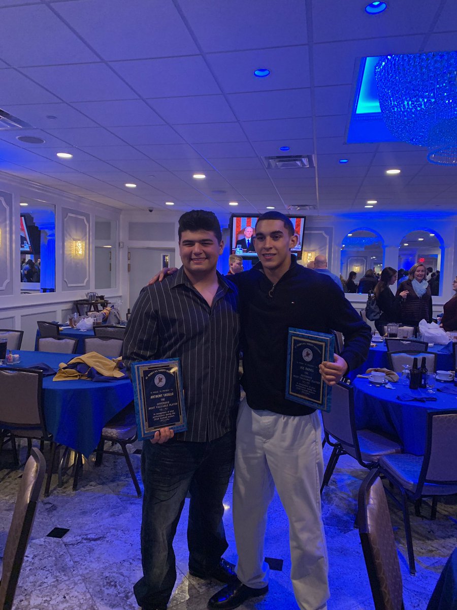 JoeRamos_7's tweet photo. Just wanted to say thanks to coach Mahoney for giving me the honor of @STP_Eagles defensive MVP. Truly an  honor looking forward to big things next year🦅🤩 And congrats to my boi @_anthonycasillo on getting offensive MVP... More to come soon🤟🏽‼️ https://t.co/Gx7ThwuWgZ