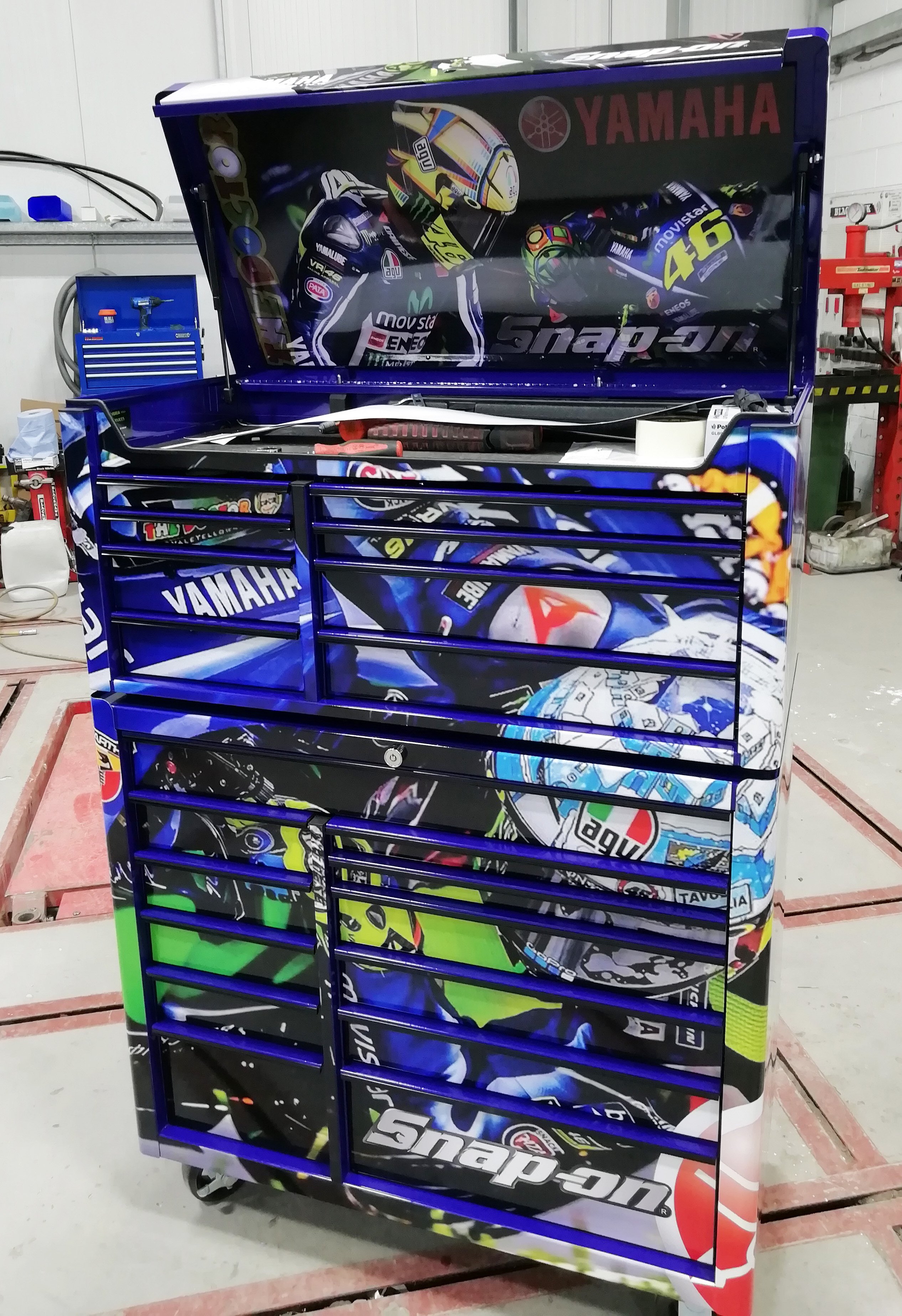 Snap on tool box skins online