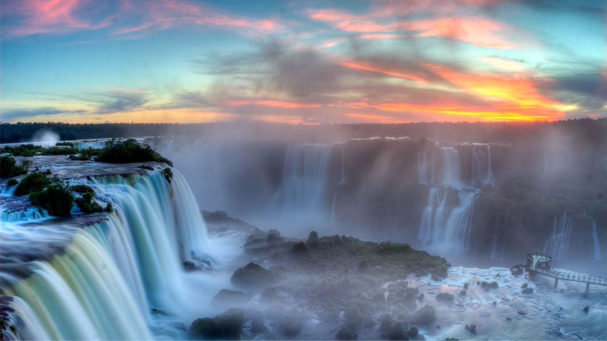 Cataratas de Iguazú en Marzo con LLEGA LEJOS!!! 😊🌞

Conoce una de las 7 maravillas del mundo 🌎 a un precio increíble 💣😱

#cataratasargentinas #iguazu #misiones #cataratasdeliguazu #falls #maravilladelmundo #llegalejos #viajaporargentina #nature