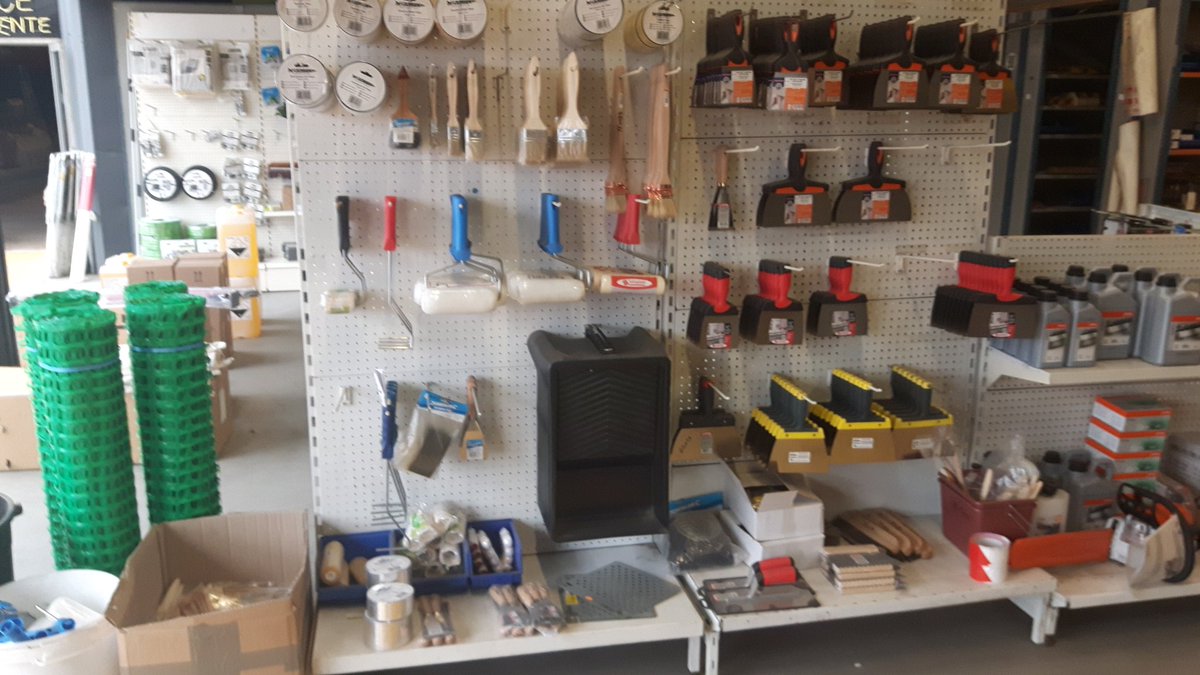 ColberLocation's tweet photo. COLBER c'est #Colberlocation mais également #ColberDistribution pour la Vente de petits matériels #Btp et consommables de chantier. Livraison* possible.
Pour plus d'informations : https://t.co/UT07UMUXOg 
#GroupeSolomat https://t.co/fw08khAJjp