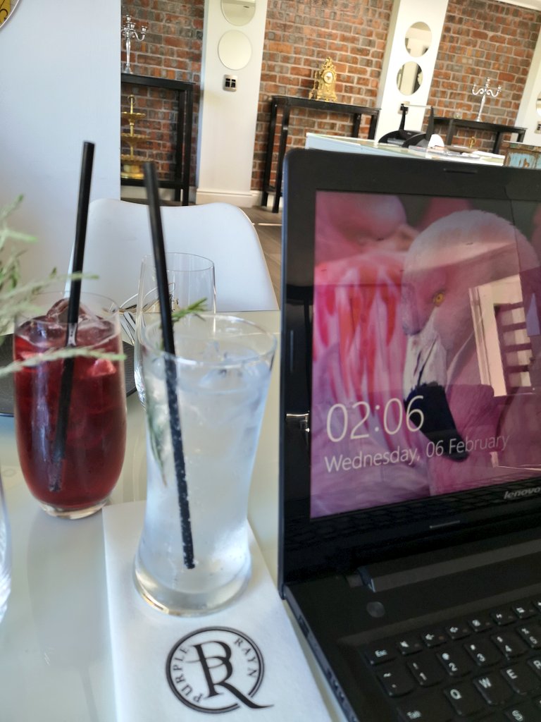 TishCharles's tweet photo. Day drinking at @purpleraynbgh because it's #HumpDay after all 🍸

Meetings with @fuadpeters to #EXPERIENCEPURPLERAYN with delicious sushi and  gin 😍 It's such a beautiful space. Will definitely be back.

I need to check out the spa... https://t.co/VCzd1SHAda