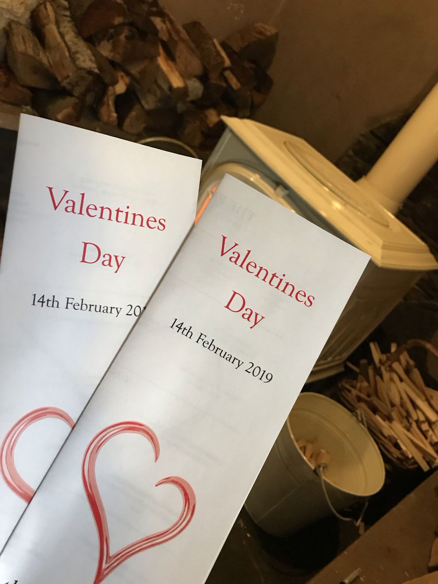 💘 Celebrate Valentine’s Day this year from just £35 per person 💘
.
Enjoy a delicious 3 course menu and a drink to wash it all down 🥂
.
Book online today 👉 buff.ly/2yksTy9 👈
.
#thefancott #countrypub #romantic #ValentinesDayGift #ValentinesDay