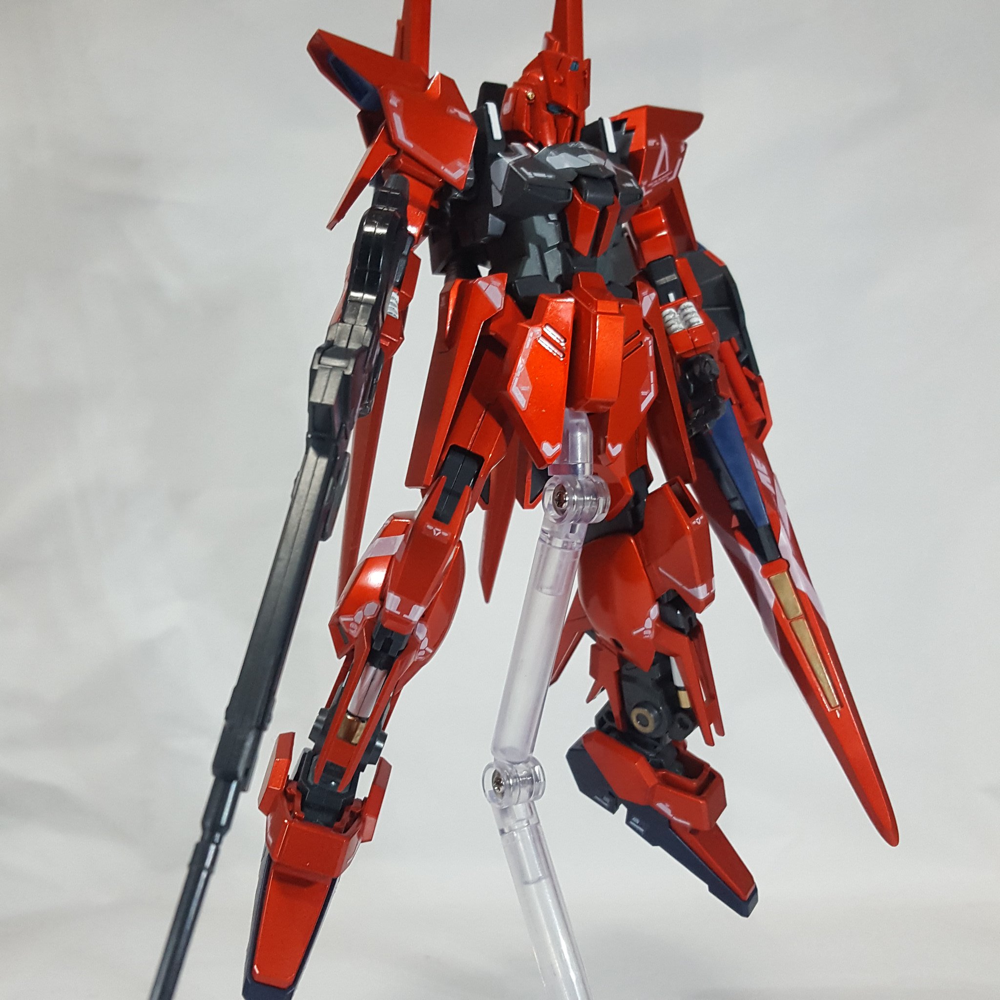 むつき デルタガンダム弐号機完成しました レッドゴールドとクリアレッドを使用してキャンディ塗装仕上げにしてみました T Co Way4m16fsf Twitter