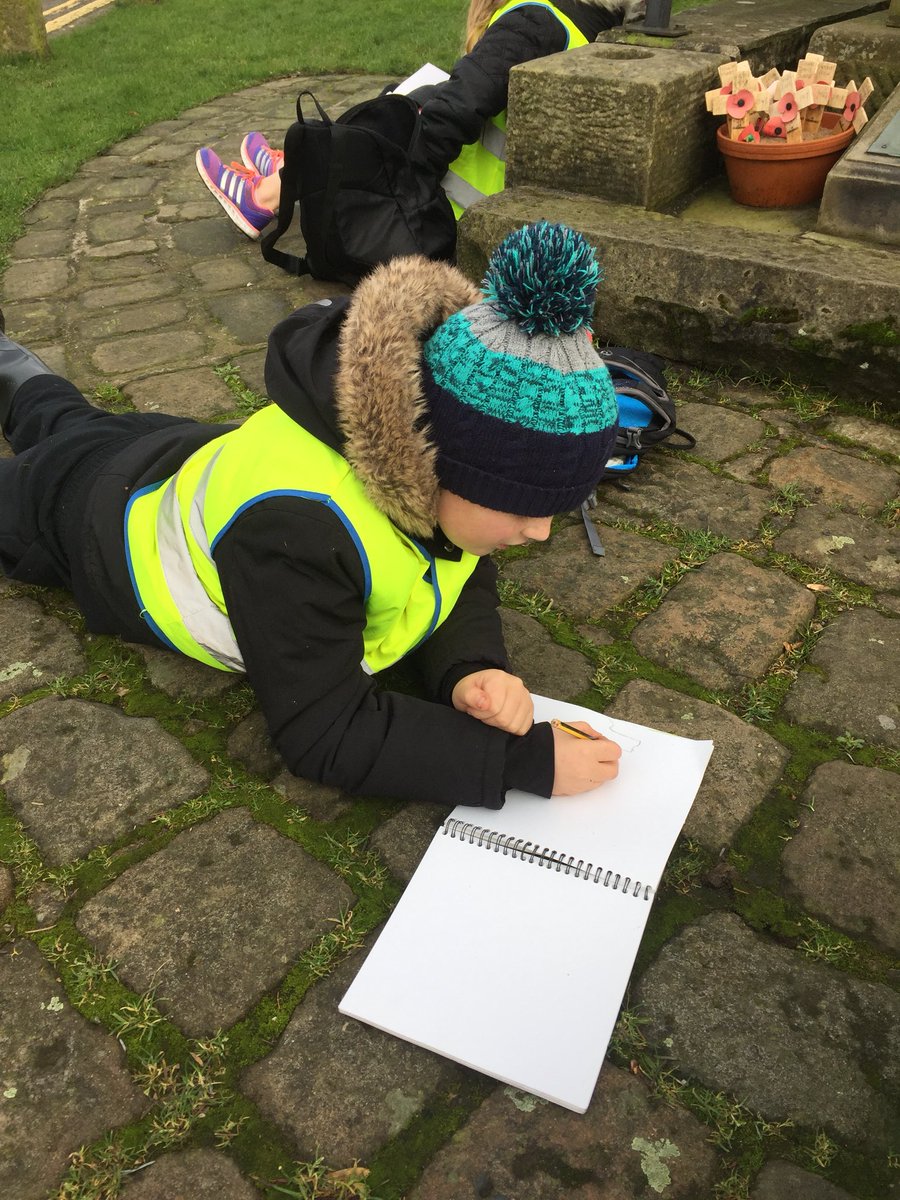 WhitegateWillow tweet media