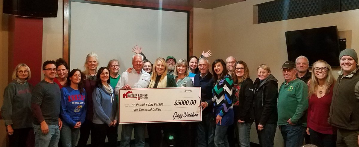 Last night <a href="/WayneLarrys/">Wayne & Larrys</a> we were very pleased to donate $5000 to <a href="/LawrenceStPats/">Lawrence St.Pats</a> , and their 2019 charities @LawrenceChildrenChoir and @LawrenceYouthFootball. Thanks to <a href="/FASTSIGNS/">FASTSIGNS®</a> of Lawrence for donating the really big check!