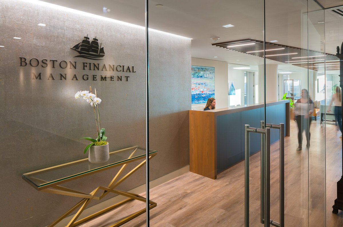 DyerBrown's tweet photo. Dyer Brown recently completed a new, 13,000-SF workplace for Boston Financial Management. Relocating from Winthrop Square, the design of their new office has a more modern look, yet reflects their long-standing brand and traditional values  https://t.co/9y8wOZcrlY https://t.co/cmHtanb4J5