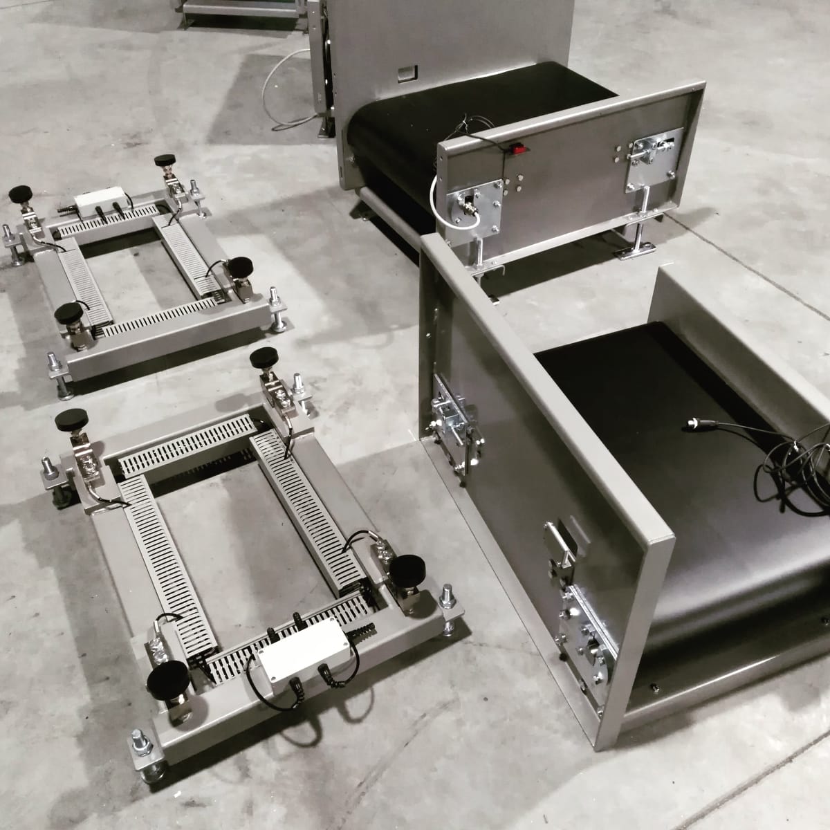 TrasingConveyor's tweet image. Pripremamo se za instalaciju #BHS (#BaggageHandlingSystem) sistema za upravljanje prtljagom na aerodromu Banja Luka.