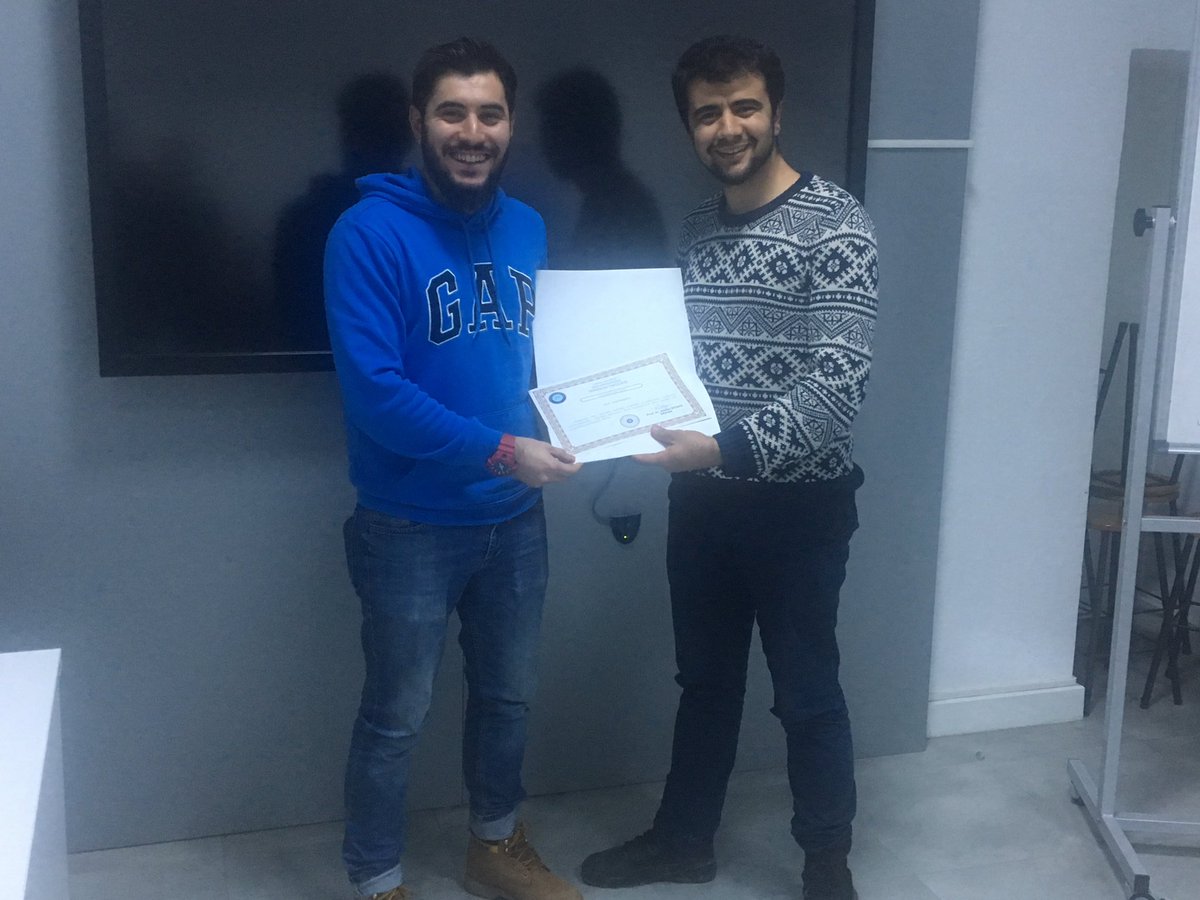 gazisiber's tweet image. #Cyberio Hackercamp adlı etkinliğimizin 3. gününü tamamladık. Vermiş olduğu eğitimden dolayı Sayın Anıl Mamak’a teşekkür ederiz. #siber #priviasec #gazisiber #hackercamp #güvenlik #Security