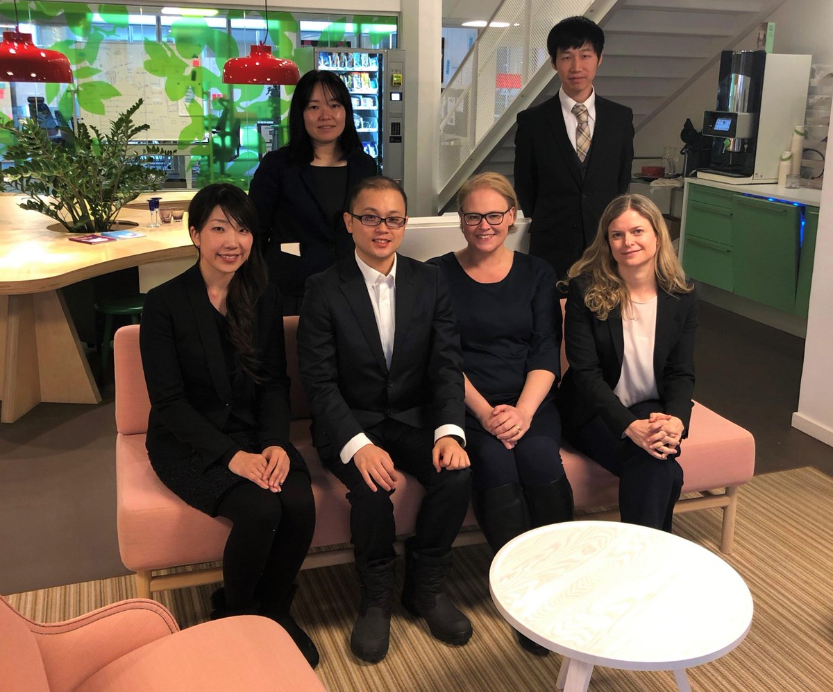 Besök av japansk delegation från #AMR Clinical Reference Center i Tokyo, som ville veta mer om vår e-hälsotjänst ”Min förskrivning”. Togs emot av våra internationella samordnare Maria Hassel och <a href="/YlvaWide/">ylva wide</a>. Mer om "Min förskrivning" här 👉ehalsomyndigheten.se/tjanster/min-f…