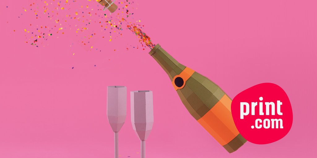 PrintdotcomNL's tweet photo. Nieuwtje: we hebben textieldrukkerij Brezo uit Kampen overgenomen! En dat is niet alles. Samen met Kampert-Nauta nemen we het grafische fullservice-bedrijf TMB Print & Sign uit Schijndel over. https://t.co/e7Ms6qDoY5 #print #sign #textiel #createawow #printdotcom https://t.co/Wsnhuxu7n3