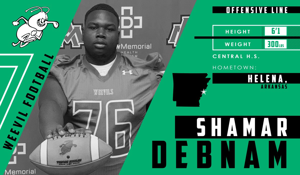 UAMsports's tweet photo. Shamar Debnam out of Central High School in Helena, Arkansas signs his Letter of Intent to #WeevilNation. Welcome Shamar to the fam!

#EatEmUp #attitude&amp;effort https://t.co/E719CpjW0u