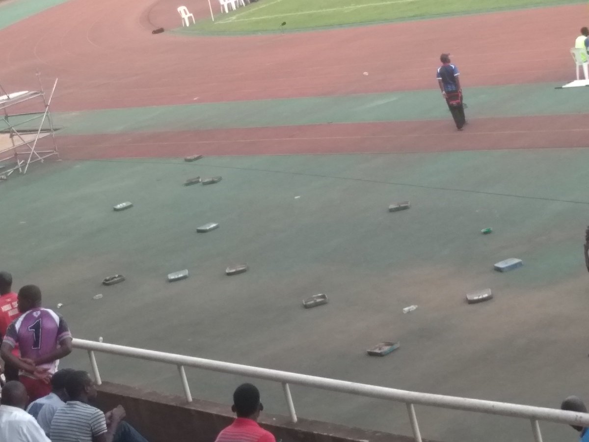 BrianKawalya1's tweet photo. Villa fans throw Namboole seats down, in protest to Referee George Olem's calls.

78' @SCVillaJOGOO 1-1 @BrightStarsFC 

#VILBRI
#StarTimesUPL https://t.co/CgDuRs9OVE