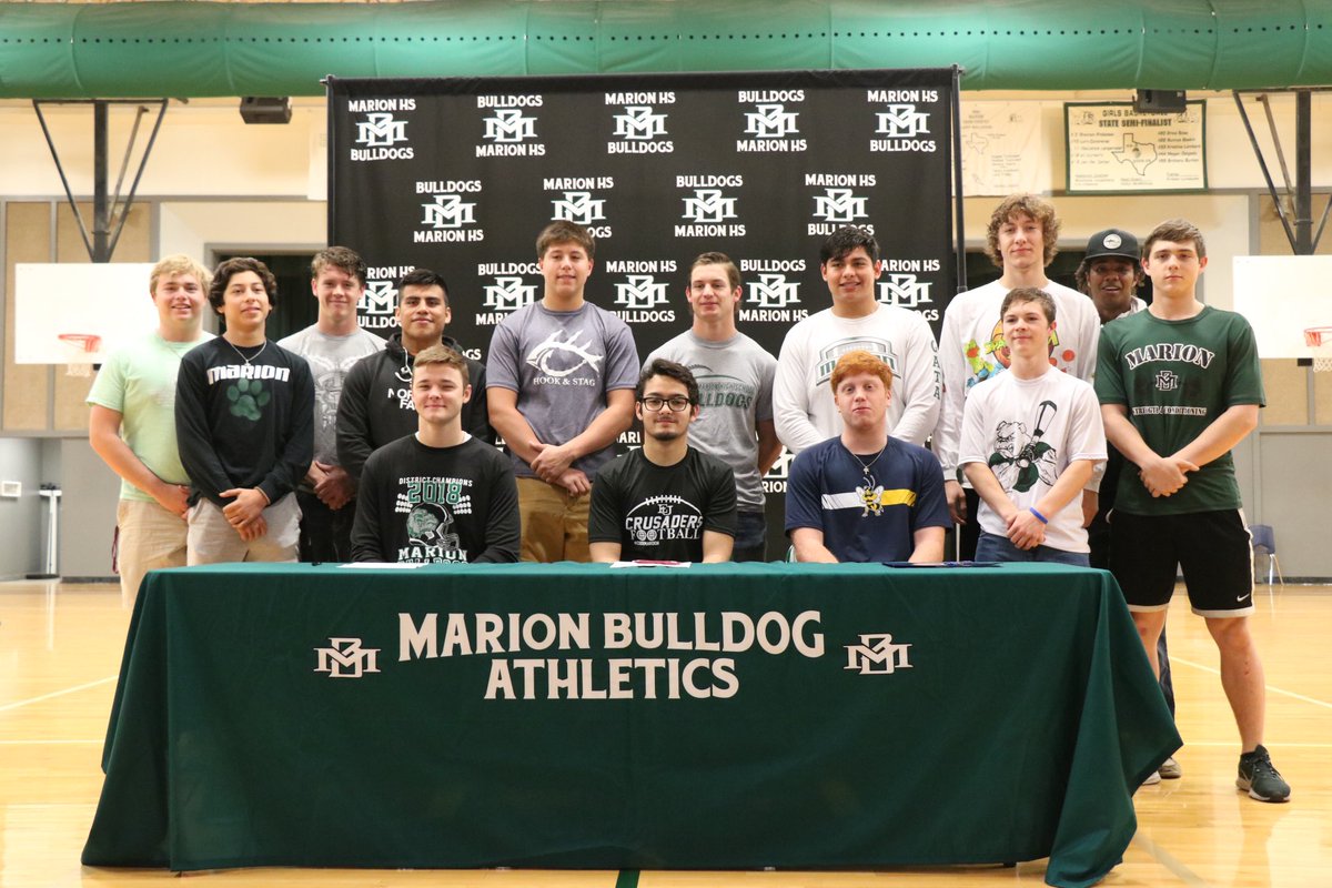 CillaAguirre's tweet photo. Three @Marion_Bulldogs athletes signed their National Letters of Intent to further their football career at the next level.

@JacksonAllen_15 will play at Texas A&amp;M University-Commerce, @Brevinwilson at Howard Payne University and @elijah_lebron11 at Evangel University. https://t.co/zWyI2TQo4i