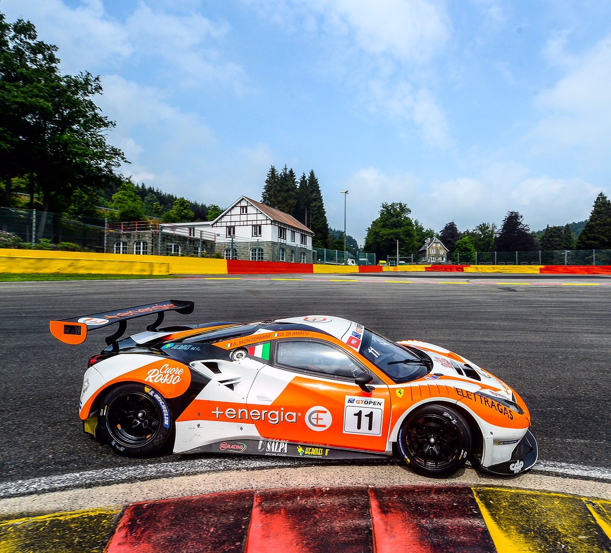 💥Really happy to announce that this year I will participate in the Italian GT Championship together my team-mate Alessandro Vezzoni with the team RS RACING
<a href="/CIGranTurismo/">Campionato Italiano Gran Turismo</a> <a href="/FerrariRaces/">Ferrari Races</a>
#ferrari #F488GT3