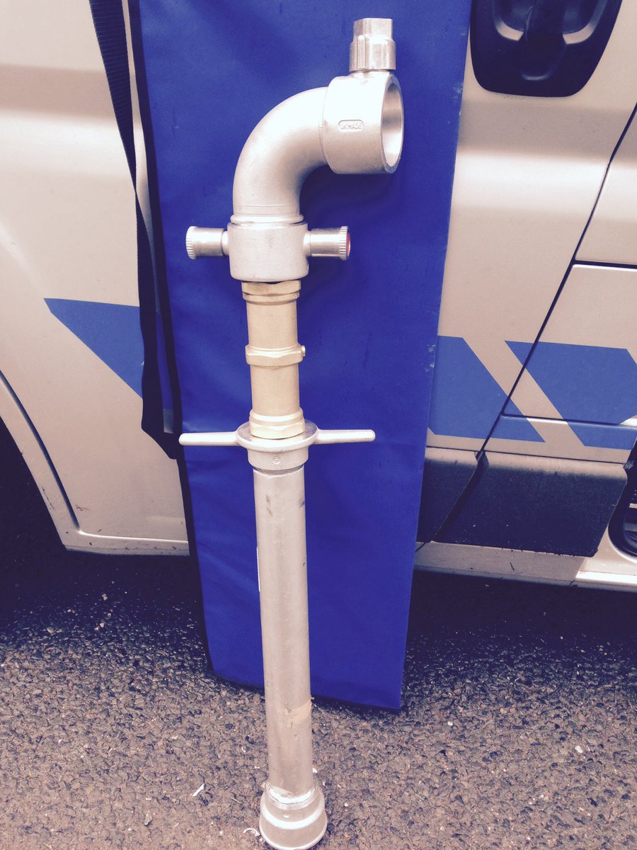 johnthedrainman's tweet photo. From a 4 inch plunger to a 32  tonne jet vac  we can supply the lot for all you drain clearing equipment  gk&amp;n your local supplier  available nationwide https://t.co/IEmGCDddpk