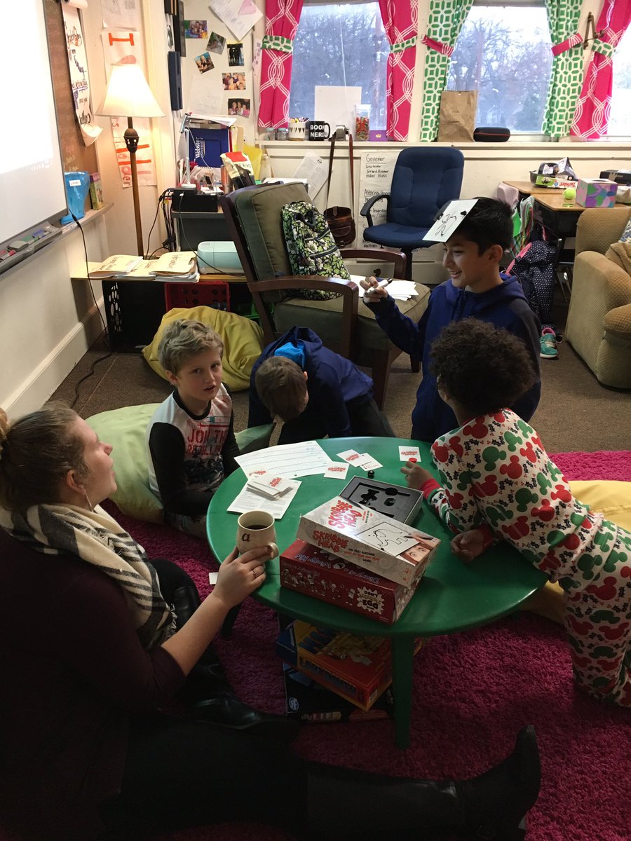 annie_holder's tweet photo. Kicking off the Global Day of Play #AveryPOP #GSPD2019 #weplayeveryday https://t.co/pBdrtoXKpQ