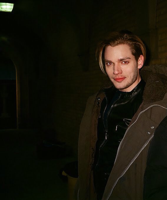 Happy Birthday Dominic Sherwood, thank for your incredible person. 