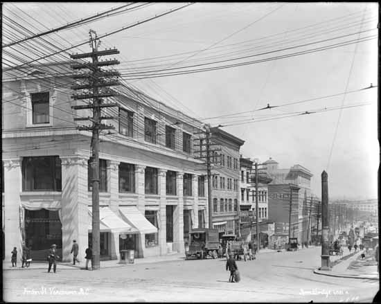 AIBCconnected's tweet image. As the AIBC heads into its 100th year this spring, we are seeking images or video clips of iconic B.C. architecture or architects over the last hundred years! Find out how to contribute to the AIBC Centenary initiative here: bit.ly/2Bl8co4