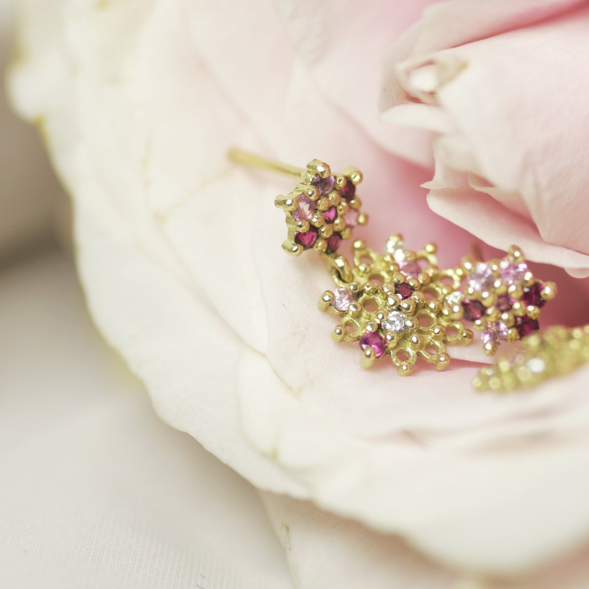 #mayaselway #mayaselwayjewellery #gold #jewellery #jewelry #futureheirlooms #design #finejewellery #poetryoftheeveryday #worn #earrings #goldearrings #rubies #diamonds #sapphires