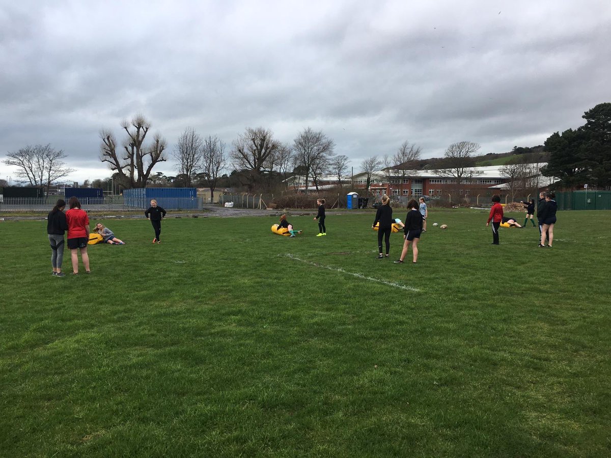 AddGorffPenweddig tweet media