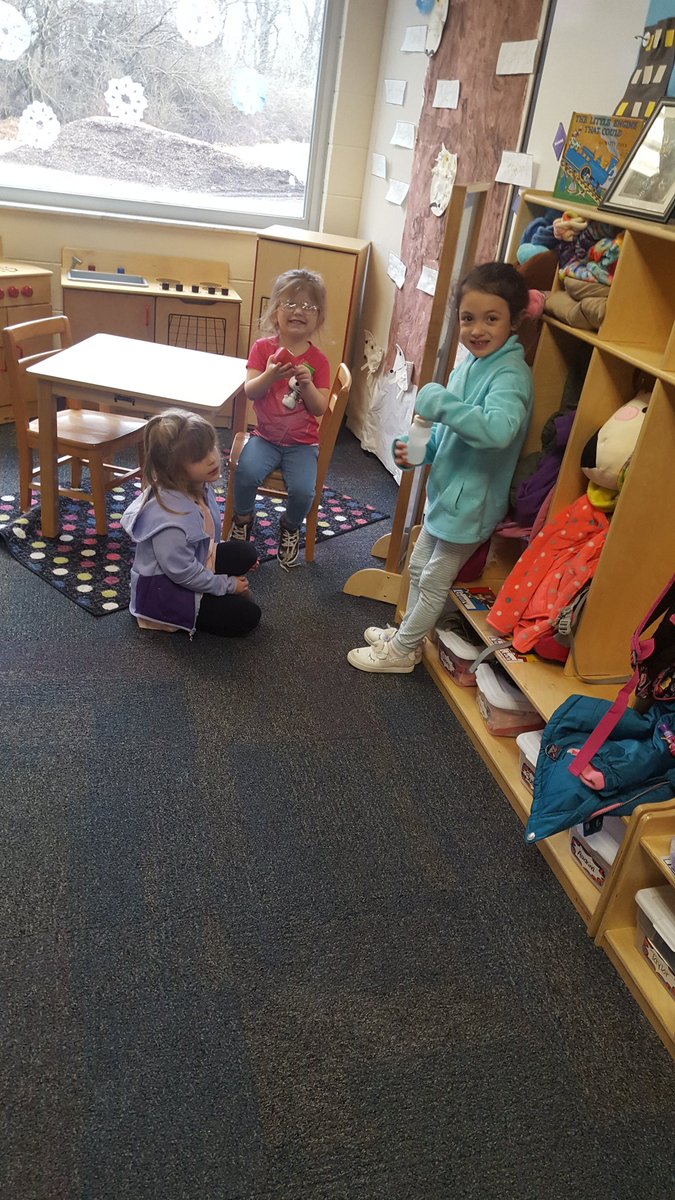 MsCatrina_P1's tweet photo. Global Play Day! We enjoyed our toys from home https://t.co/2gYFQLk9ZQ
