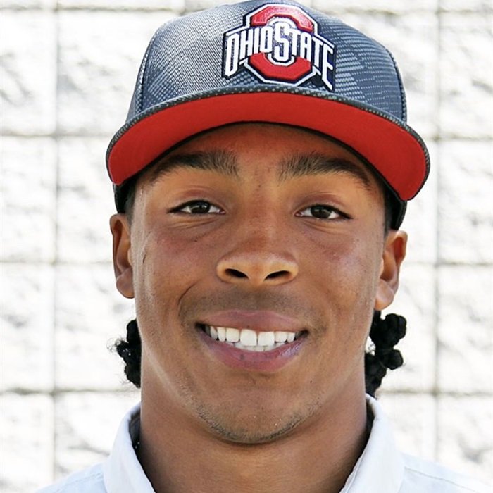 Atl_TD_Club's tweet photo. Steele Chambers - Running Back - Blessed Trinity - Ohio State University

@steelechambers @BTCHSFootball @OhioStateFB 

#TCAAllStar #TCABackoftheWeek #TCAAlumni https://t.co/S6DnYHNXZJ