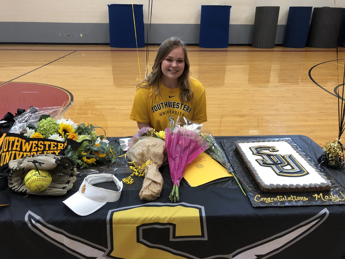 THS_Tigers's tweet photo. Congrats @madyanne15 on signing to play softball at Southwestern University! They are lucky to get you! #RespectTheT #ProudOfYou https://t.co/SXM0A4orXt