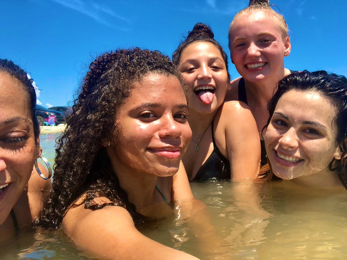 Cr4zyBeautiful's tweet image. You would’ve loved today, I miss you