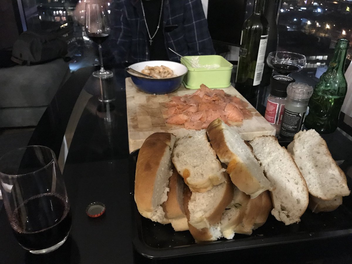 thecandidateCB's tweet photo. Starters up, delicious but buzzing for the Wellington......... 😬😬😬 #WND https://t.co/STfsJ3x7ME