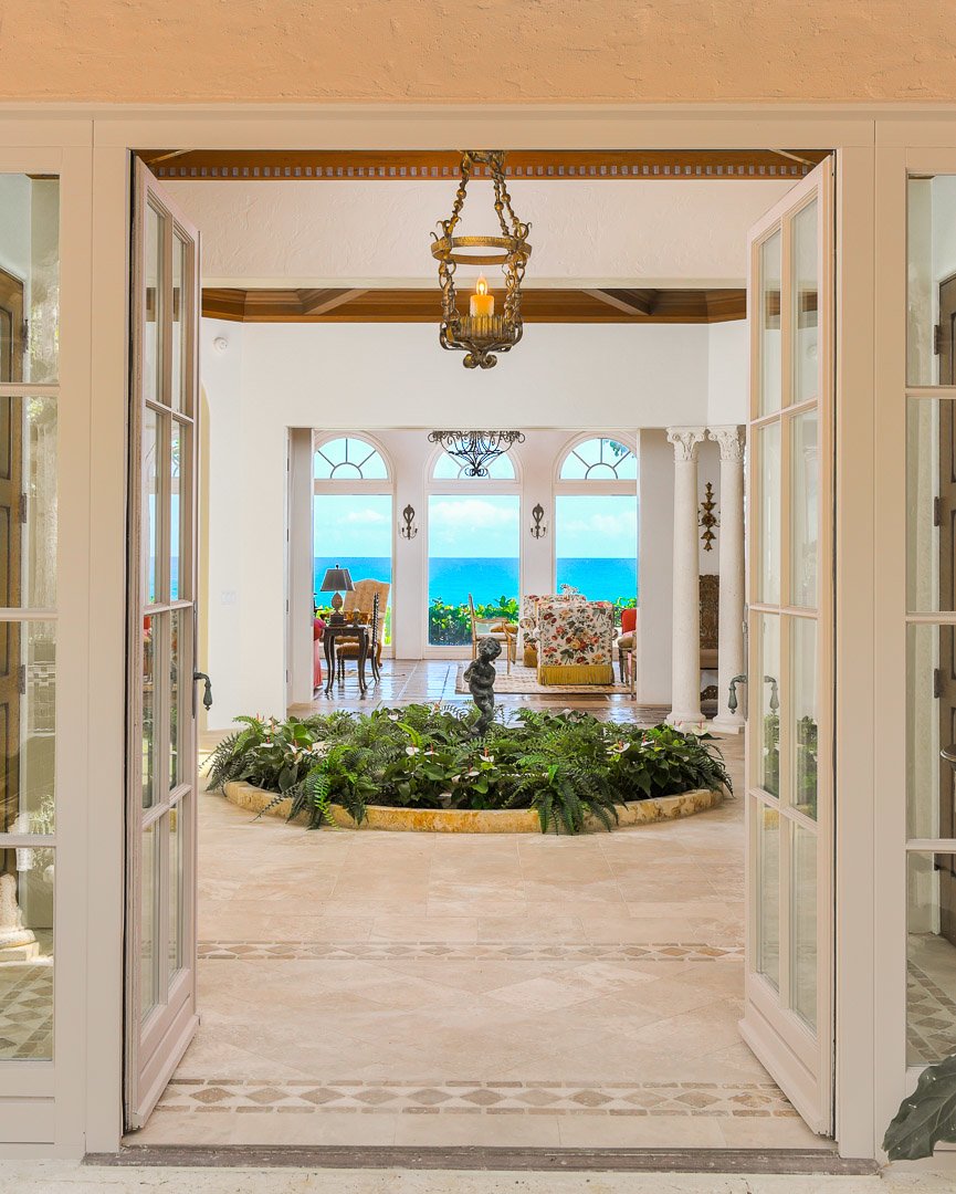 FiteGroup's tweet photo. Congratulations to William Raveis South Florida agent, Michael Mullin for the sale of this luxury estate situated in the heart of Gulf Stream on almost an acre along the Atlantic Ocean. | Offered at $9,450,000 | https://t.co/hE7bOipS1C https://t.co/zrrzrRd8NT