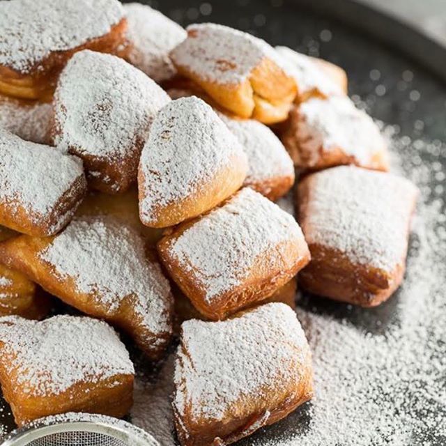 SOUTHphl's tweet photo. Beignets! Only on Wedesdays during our French Quarter prix fixe menu. Three courses. $35.
#southjazz #southjazzclub #southjazzkitchen #frenchquarter #neworleansstyle #jamboreeband #beignets #prixfixe #philly #phillyrestaurants #phillyjazzscene #phillyj… https://t.co/SX0STkNrSY https://t.co/CZsAzgsnp4