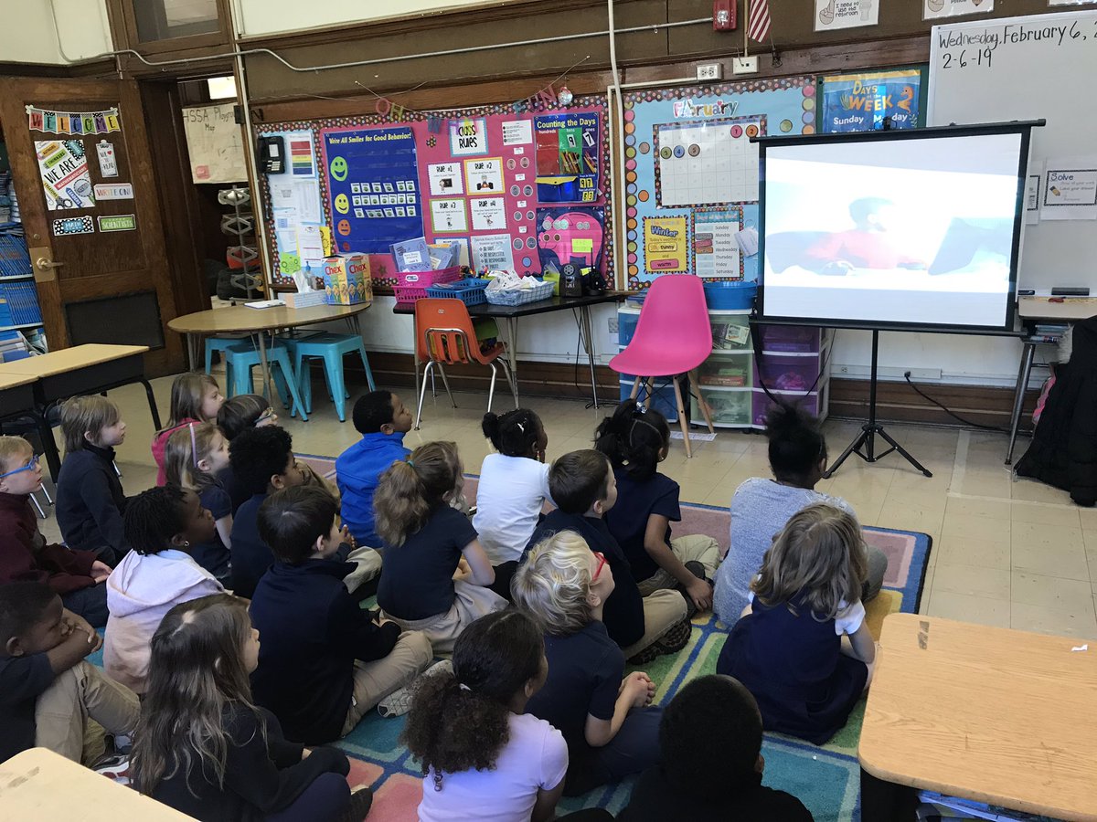 edweb_'s tweet photo. Great conversations today as we learned about  #digitalcitizenship and going places safely online! @nearpod @brainpop @RVAITRTs @RPS_Schools @divein2edtech @411onEdTech @itrt_c @GreenEdTech1 @CommonSenseEd @CommonSense @PHSSA_RVA https://t.co/e6mXWe2kpR