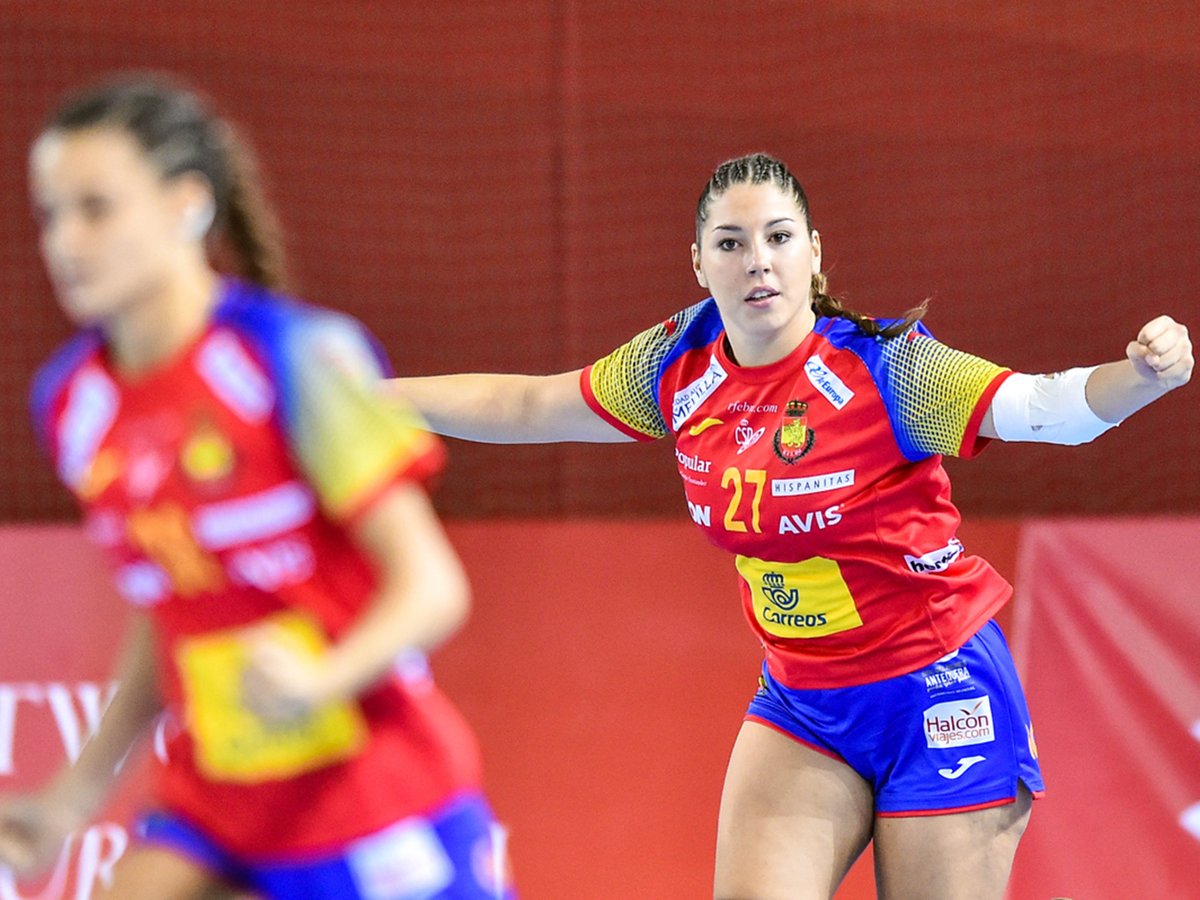 RFEBalonmano's tweet photo. 🇪🇸 #GuerrerasObjetivo2021 | ¡Nueva actividad para la selección española en su camino hacia el @SheLOVsHandball! ❤️👇

📆 24-28 febrero
📌 Mollina (Málaga)

🆚 @ClubMalagaNorte (Amistoso - 27 feb.)

📝 Las 16 convocadas 👉 https://t.co/Fst1Kd1Fcp https://t.co/gkcqXDUWet