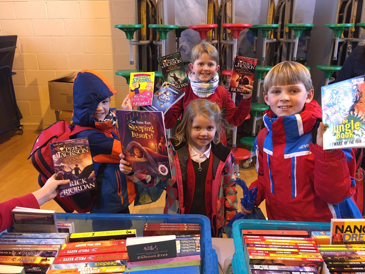2PoundBookShop's tweet photo. @SMPCredenhill we would love to visit the school again with our £2 pop up booksale we have books for toddlers to teens and you earn FREE books for every 10 sold https://t.co/glZ8SidFdj