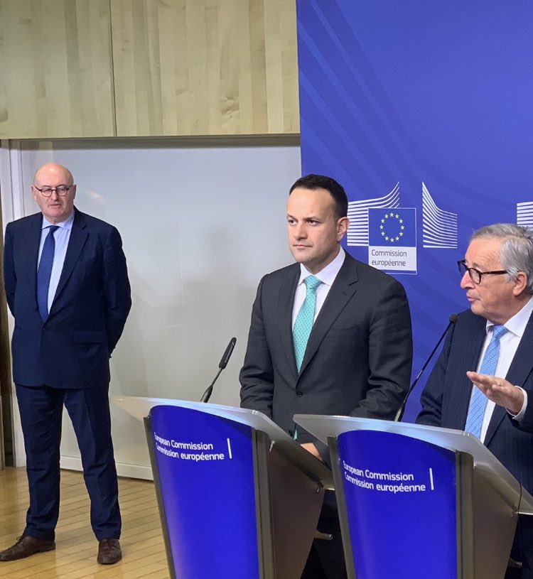 SamJamesMorgan's tweet image. Hogan is at it again! Leering at Jean-Claude on the sly