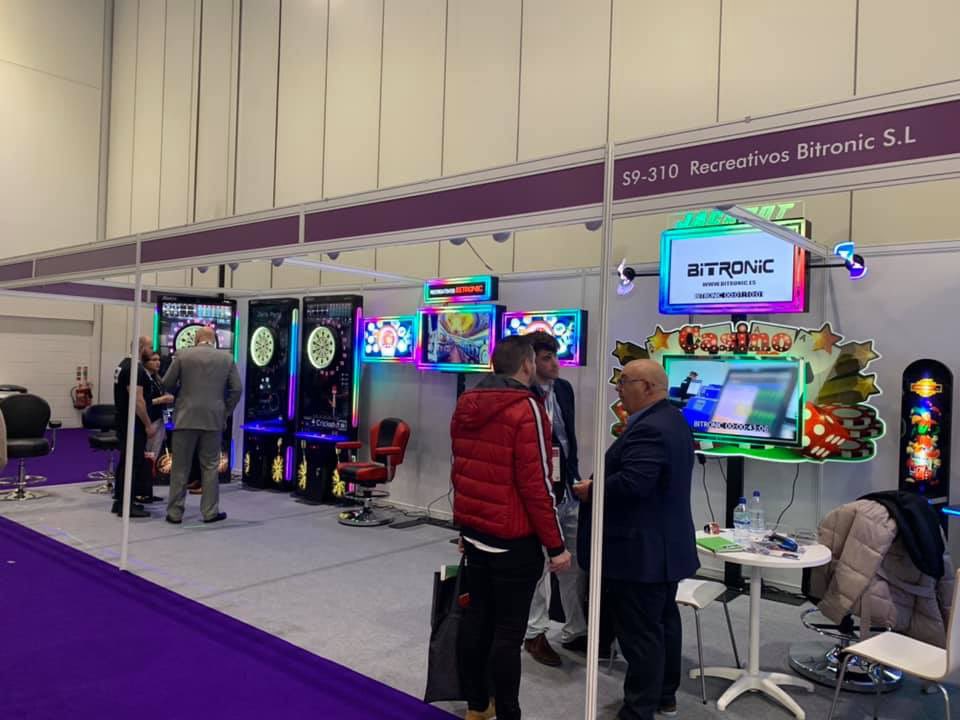Bitronic_es's tweet photo. Continuamos en el #ICELondon2019 y como imaginábamos, nuestra DIANA está siendo todo un éxito.

Todavía estás a tiempo de verla y disfrutarla en el STAND S9-310 del pabellón sur. https://t.co/wZqzQFYs46