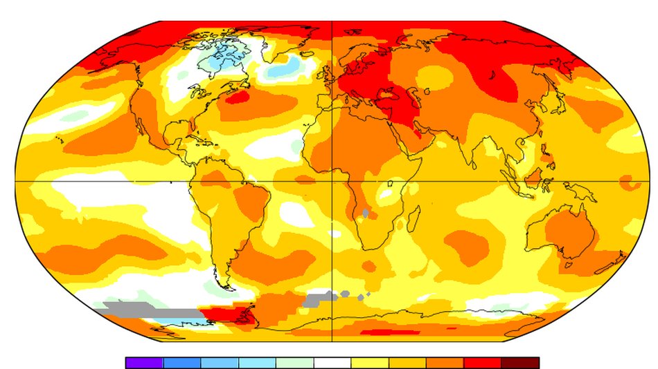 mashable's tweet photo. 2018 takes the podium as one of the hottest years on record. Let’s look deeper. https://t.co/3AOdepM7n6 https://t.co/8mZHzzCkRL
