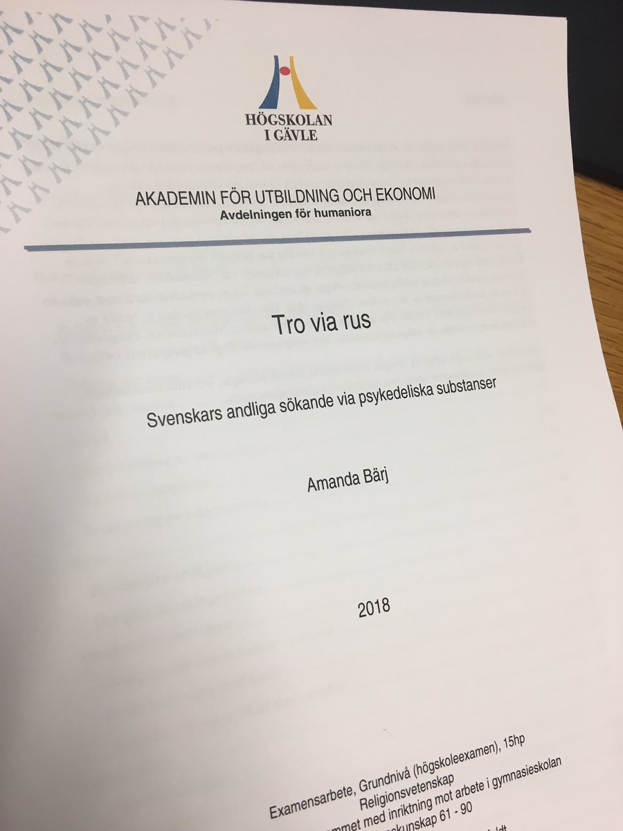 AmandaBarj's tweet photo. Den är redo för publikation! Skräckblandad förtjusning! 🔮🍄🌈 https://t.co/ZefCnqDPe4