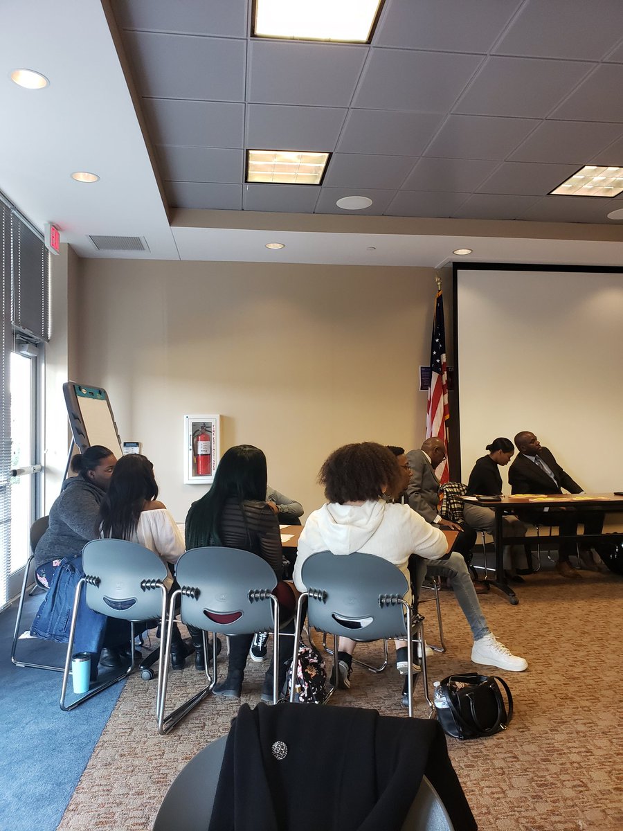 MrsBranch_DCPS's tweet photo. DCPS students hearing from Bowie State University today! #CollegeAndCareerREADY #HBCU #GettingInformed! @Counselors_2013 @DmitchEdD https://t.co/OjwXz4dOg2