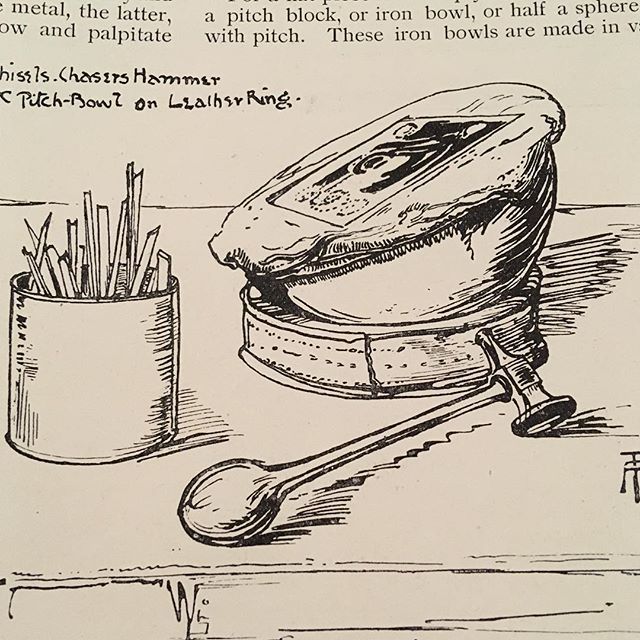 bryonyknox's tweet photo. Last minute space to be had on my #chasingandrepousse course this weekend due to cancellation - 9-10feb. 10-5pm £250 includes materials and toolmaking. DM if you are inspired & interested 🙂
#craftcourse #creativemetalwork #chasingandrepousse #school… https://t.co/RZPv904eek https://t.co/fUWPc8ZQE2