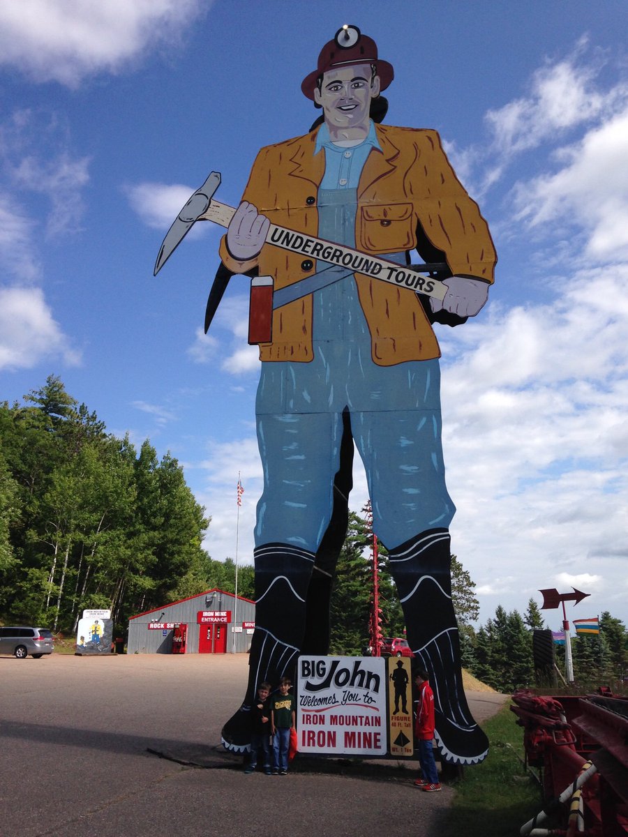 IronMountainIM's tweet photo. Before we know it, Friday of Memorial weekend will be here,  and we will open for the 2019 season!! 7 days a week, all holidays, rain or shine, never closed from 9 to 5 CST until October 15th, 2019!!  See you all soon https://t.co/mJRYje2VZ4