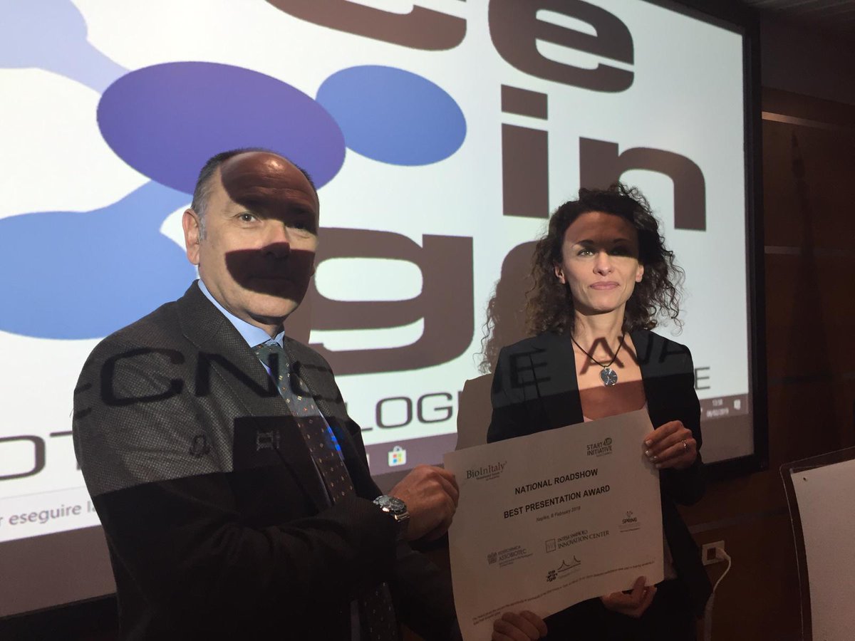 AssobiotecNews's tweet photo. IV tappa Roadshow #BioInItaly Investment Forum: oggi a #Napoli al @Ceinge premiate per la sezione #salute H-Opera e @DeaElica.  E il nostro viaggio per l'Italia alla ricerca di #startup e imprese innovative prosegue... https://t.co/R6ocQf4MS3