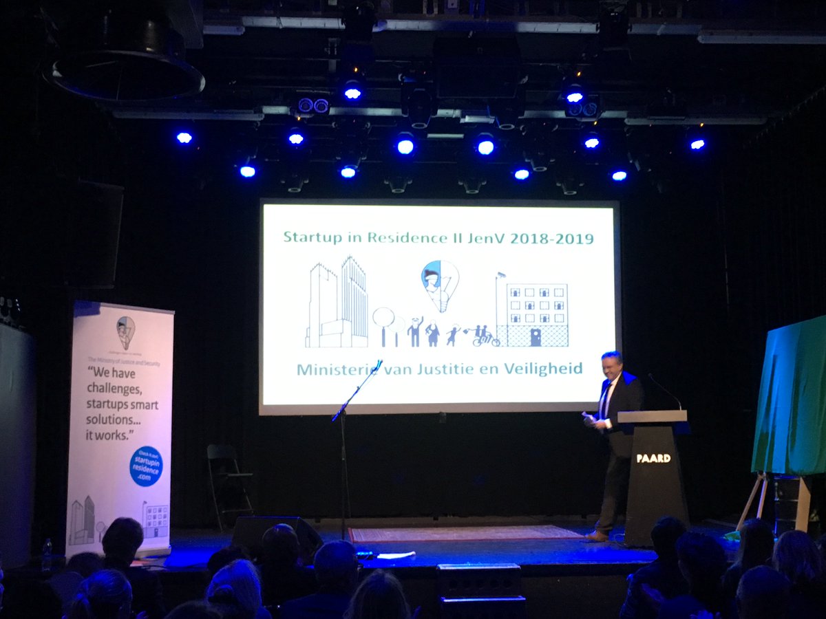 Super kick-off van Startup in Residence <a href="/ministerieJenV/">Ministerie van Justitie en Veiligheid</a> in het <a href="/paard_denhaag/">Paard</a> gisteren! Gefeliciteerd #startups en succes met het ontwikkelen van prototypes! #impactcity #thehague #startupinresidence #innovation #justice #security #government