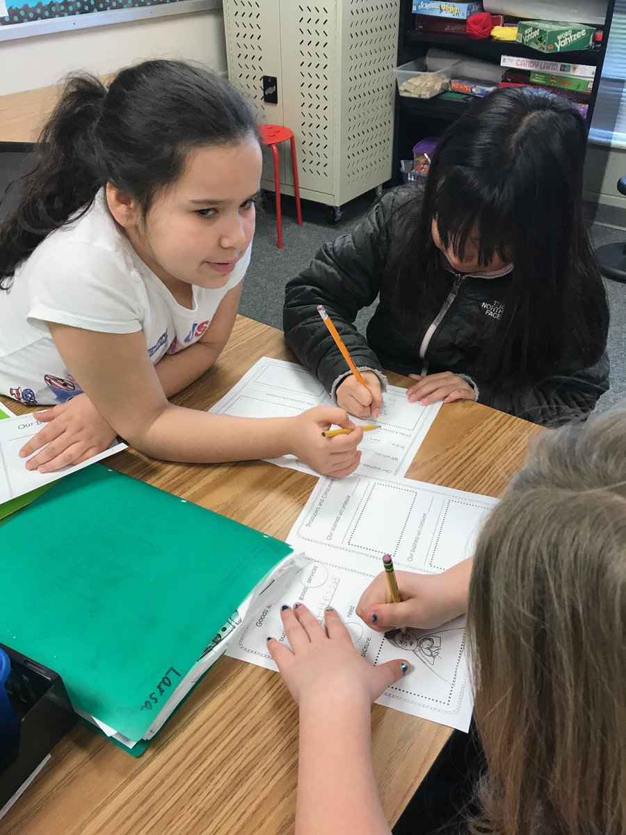 Jen_VanDyke's tweet photo. Second graders reviewing economic vocabulary and concepts by creating their own business plans! ⁦@ireDCSD⁩ https://t.co/naKqsp0Ua9