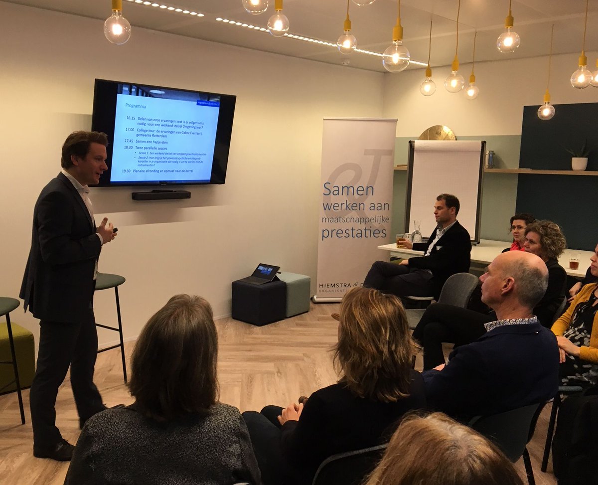 Mooie, diverse groep vol scherpte! Bijeenkomst - Naar werkend stelsel Omgevingswet: integraal en cyclisch werken in de praktijk hiemstraendevries.nl/over-ons-burea… #Omgevingswet #organisatieontwikkeling